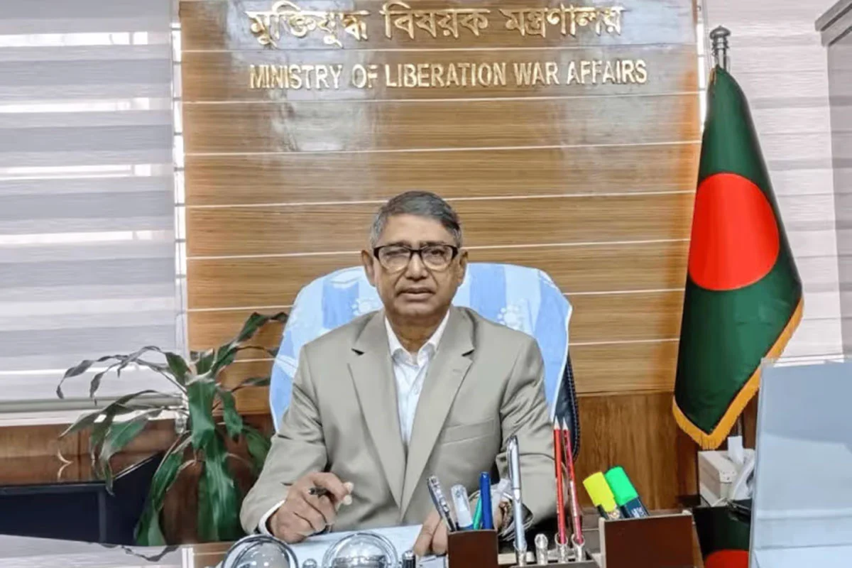 প্রধানমন্ত্রী ১০০ টাকায় লাঞ্চ করেন, আমরাও করি: মুক্তিযুদ্ধবিষয়ক মন্ত্রী