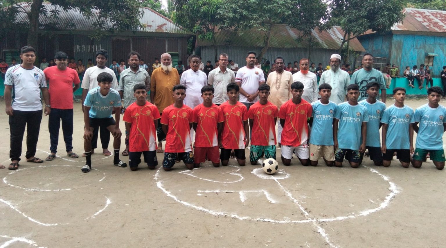 নিকলীতে মরহুম নুরুল ইসলাম মিনি স্মৃতি ফুটবল টুর্নামেন্ট অনুষ্ঠিত