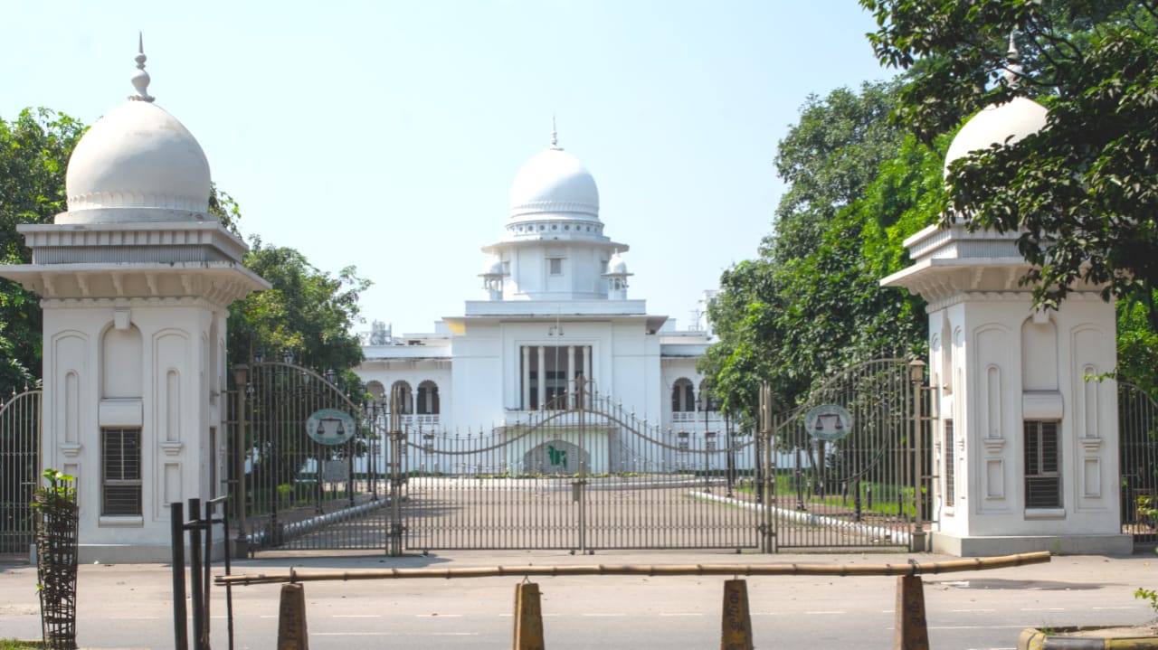 আপিল বিভাগের ঐতিহাসিক রায়: ফিরলো তত্ত্বাবধায়ক সরকার ও গণভোট