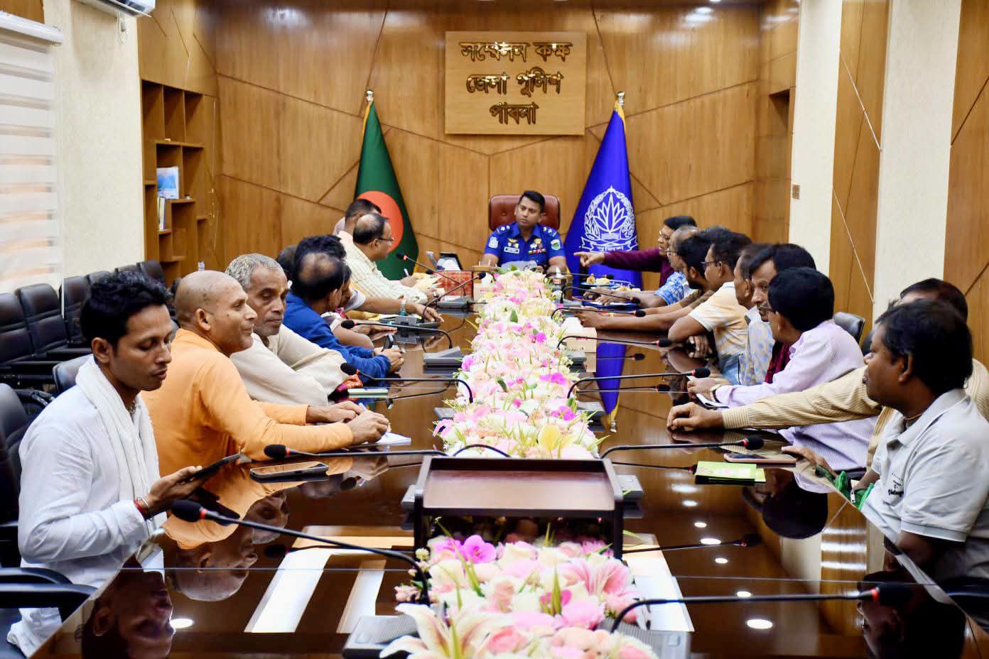 পাবনায় রথযাত্রা উপলক্ষে জেলা পুলিশের নিরাপত্তা সংক্রান্ত মতবিনিময় সভা অনুষ্ঠিত