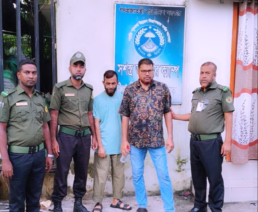 মিরপুর বিআরটিএতে দালালচক্রের বিরুদ্ধে অভিযান অব্যাহত, ২ জনের জেল, ৩ জনকে অর্থদণ্ড