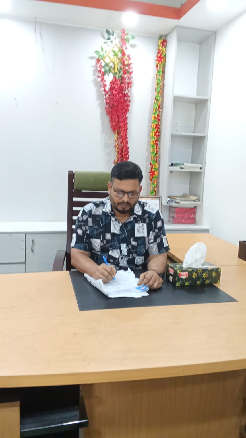 খলিলনগর ইউনিয়ন পরিষদের নির্বাচিত চেয়ারম্যানপ্রনব ঘোষ বাবলু স্বপদে বহালঃ ইউনিয়নে আনন্দের জোয়ার