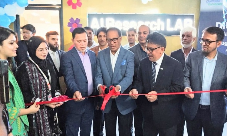 কৃত্রিম বুদ্ধিমত্তায় দক্ষ মানবসম্পদ গড়তে সর্বোচ্চ গুরুত্ব দিচ্ছে সরকার : আইসিটি মন্ত্রী
