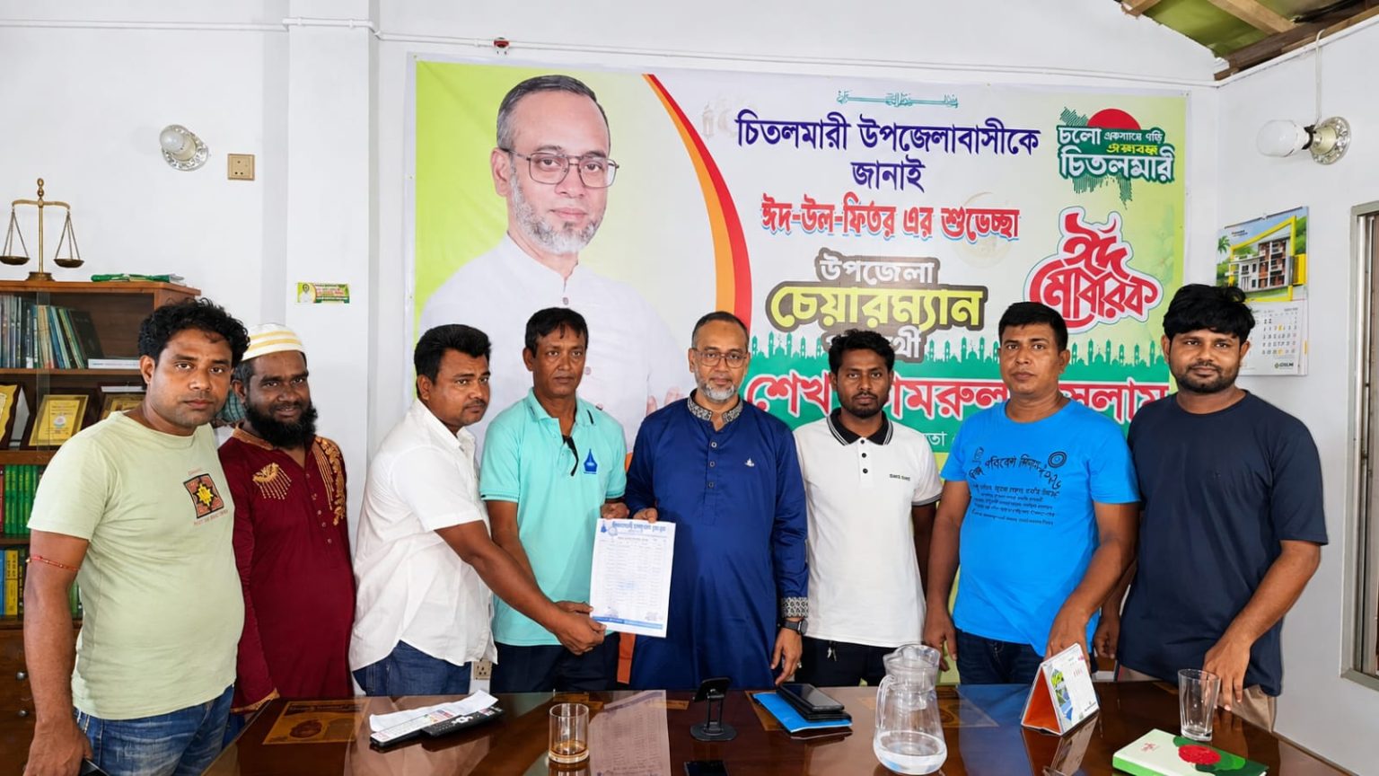 বিশিষ্ট ব্যবসায়ী, রাজনীতিবিদ ও সমাজসেবক কামরুল ইসলাম মহোদয়ের সঙ্গে চিতলমারী থানা প্রেসক্লাবের সাংবাদিকদের সৌজন্য সাক্ষাৎ