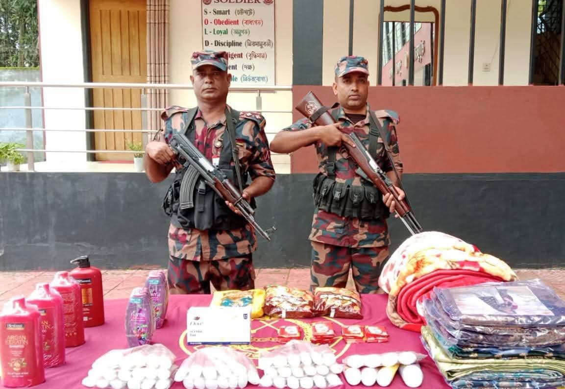 যশোর, শার্শা, উপজেলা বেনাপোল সড়কে বি জি বি অভিযানে বিপুল পরিমাণ ভারতীয় মালামাল জব্দ